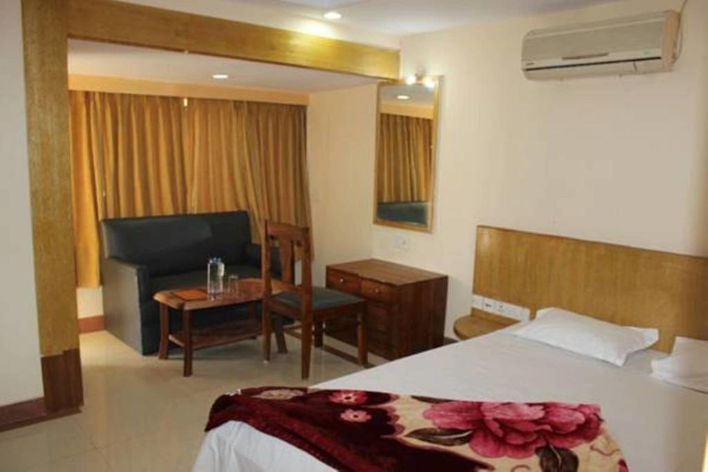 Marina Beach House Hotel Puri Bagian luar foto