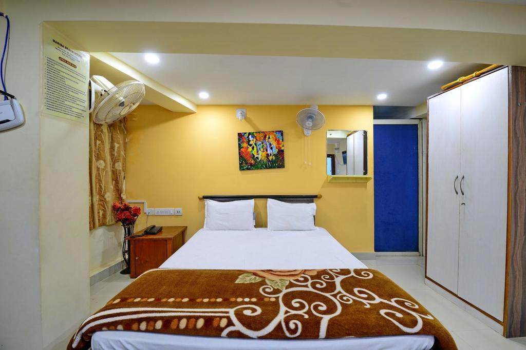Marina Beach House Hotel Puri Bagian luar foto