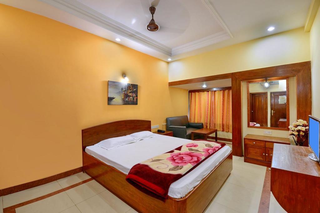 Marina Beach House Hotel Puri Bagian luar foto