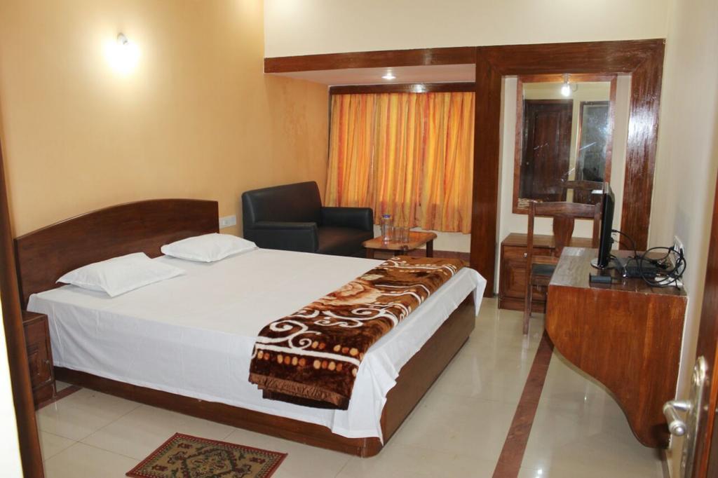 Marina Beach House Hotel Puri Bagian luar foto